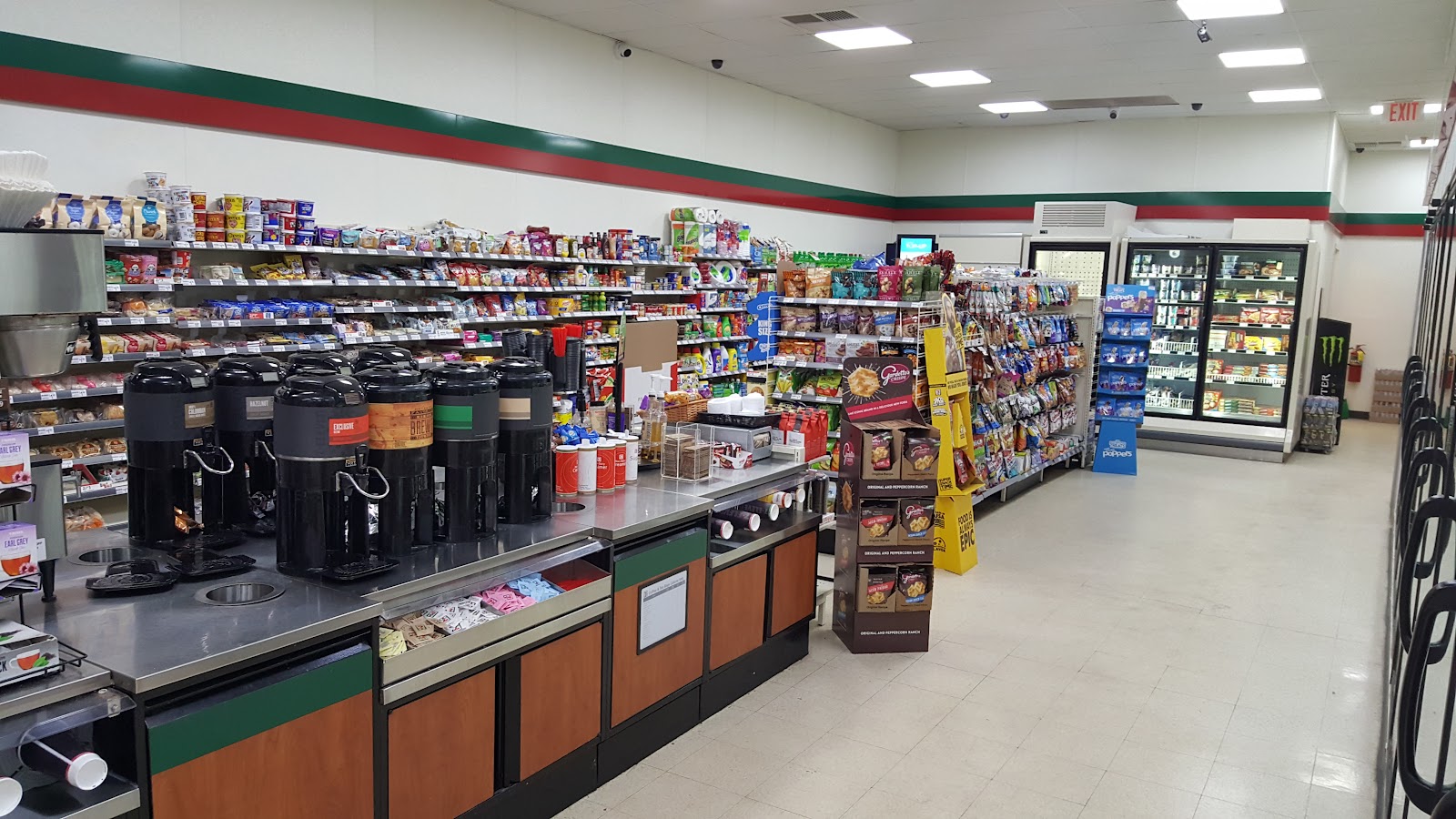 7-Eleven — photo