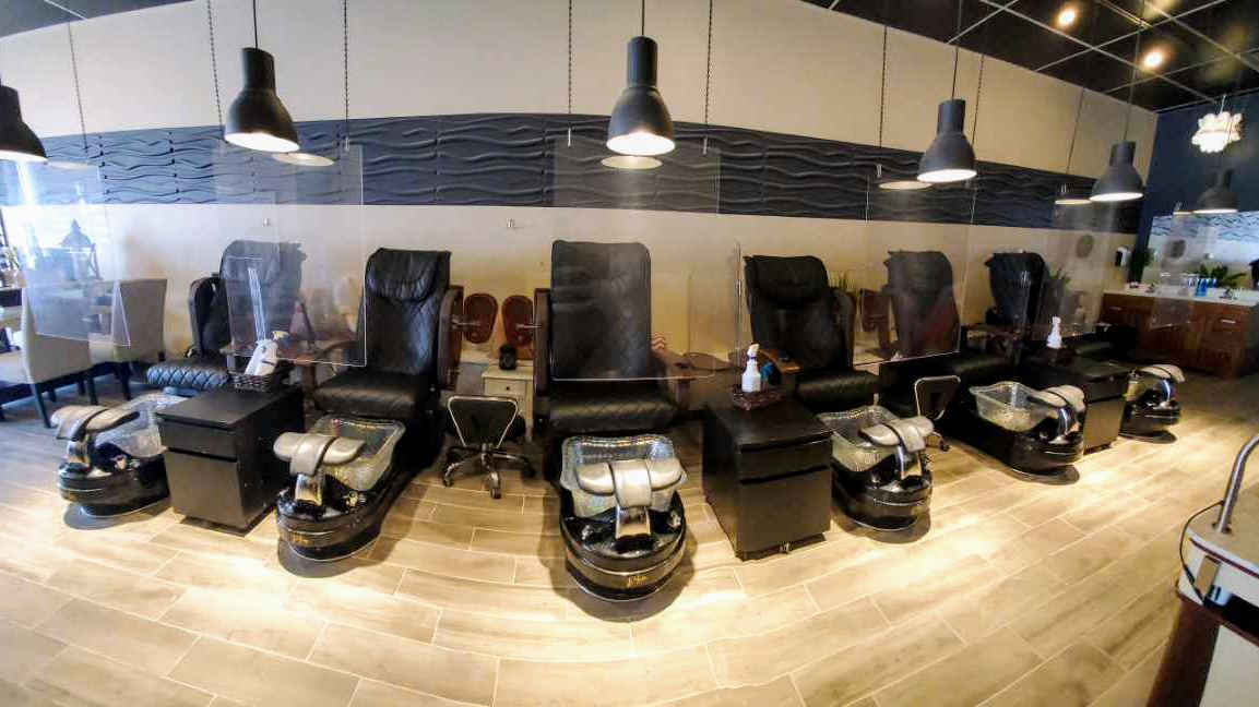 CLASSY NAILS & SPA in Redford Township